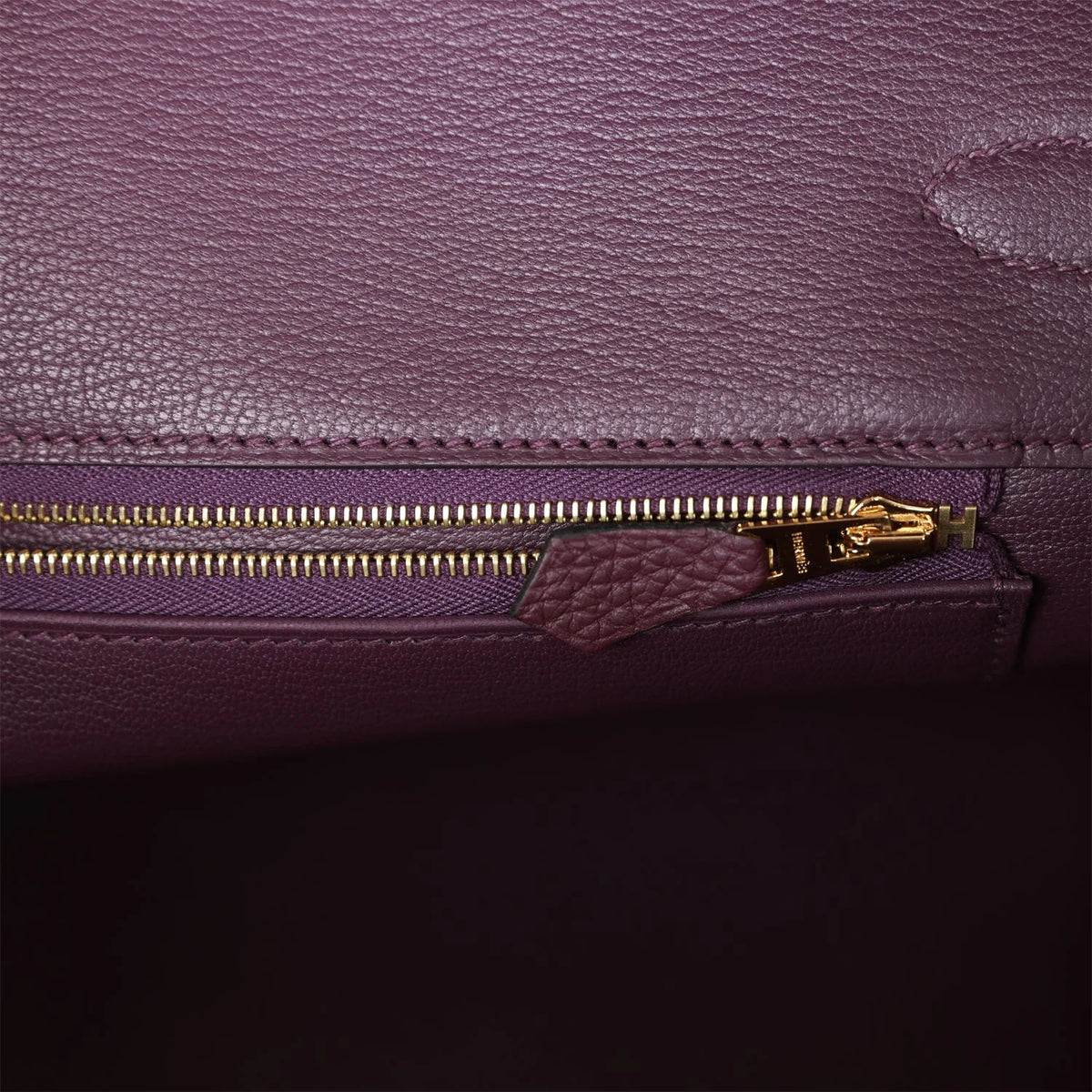 Cassis Togo Leather Handbag Z10355