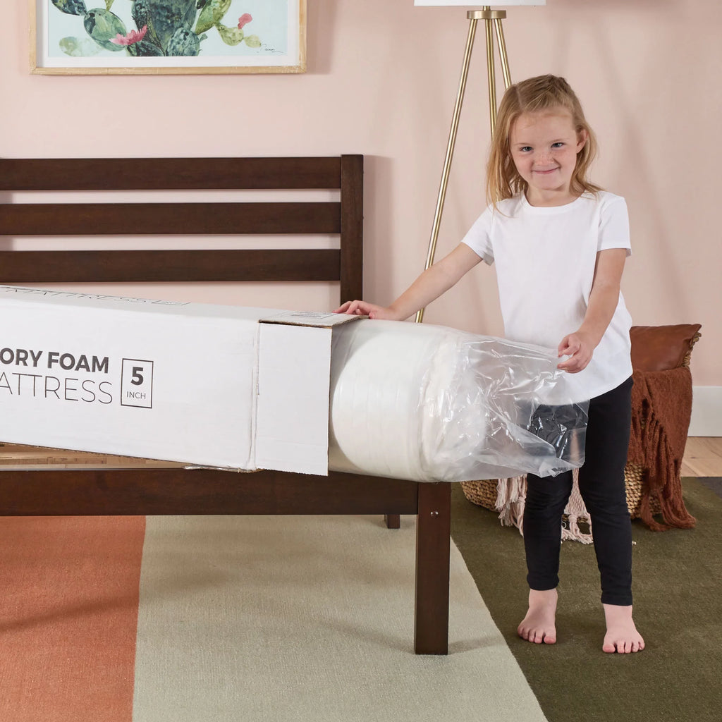 5 Gel Memory Foam Mattress, Twin F99856