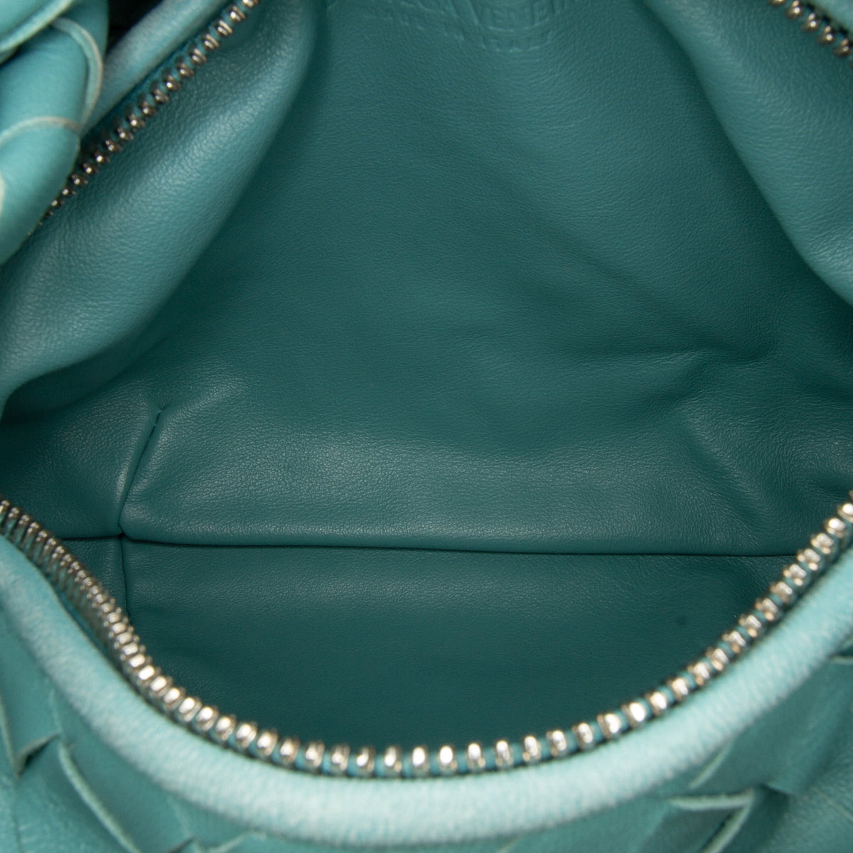 Pre-Owned Authenticated Blue Calf Leather Handbag C31955