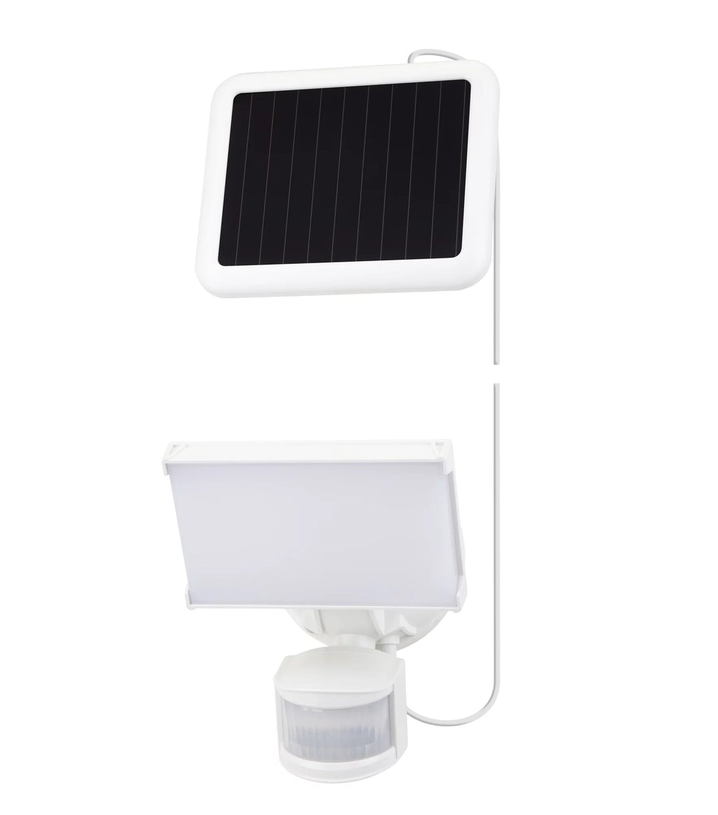 Solar Three Head LED Motion Sensing Security Flood Light, White, 2000 Lumen U90562