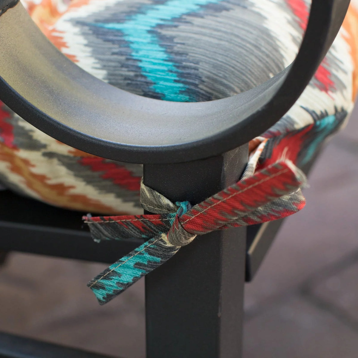 Reversible Tufted Outdoor Chair Cushion D132991