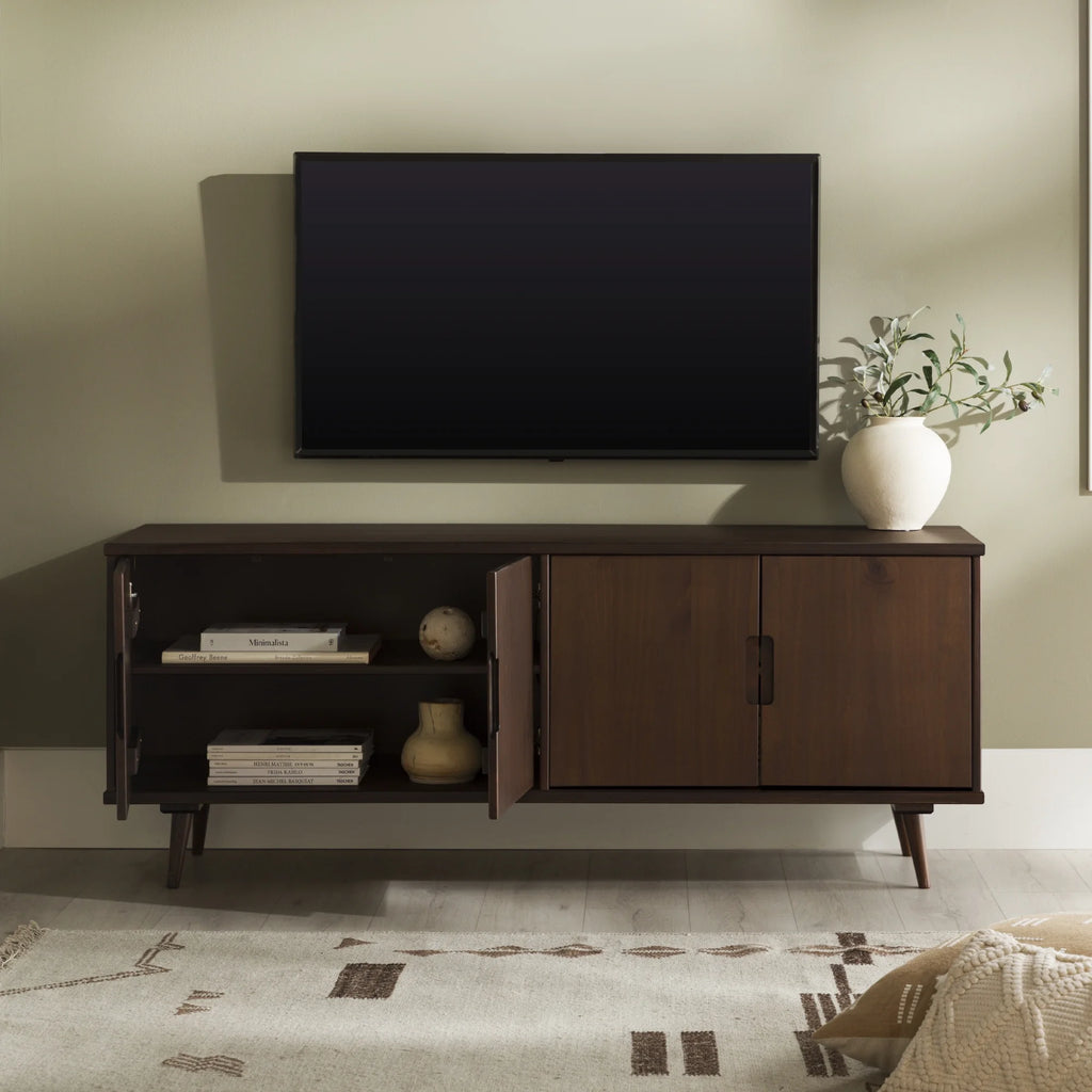 4-Door Walnut TV Stand D690864