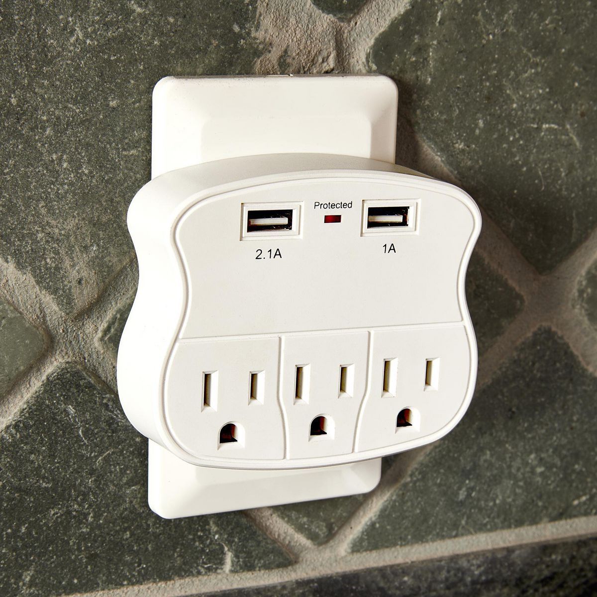 3-Outlet 2 USB Wall Adapter S775894