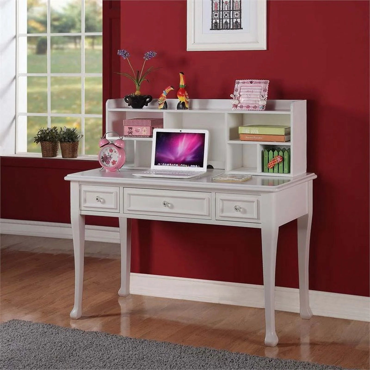 White Wood Writing Desk G5243