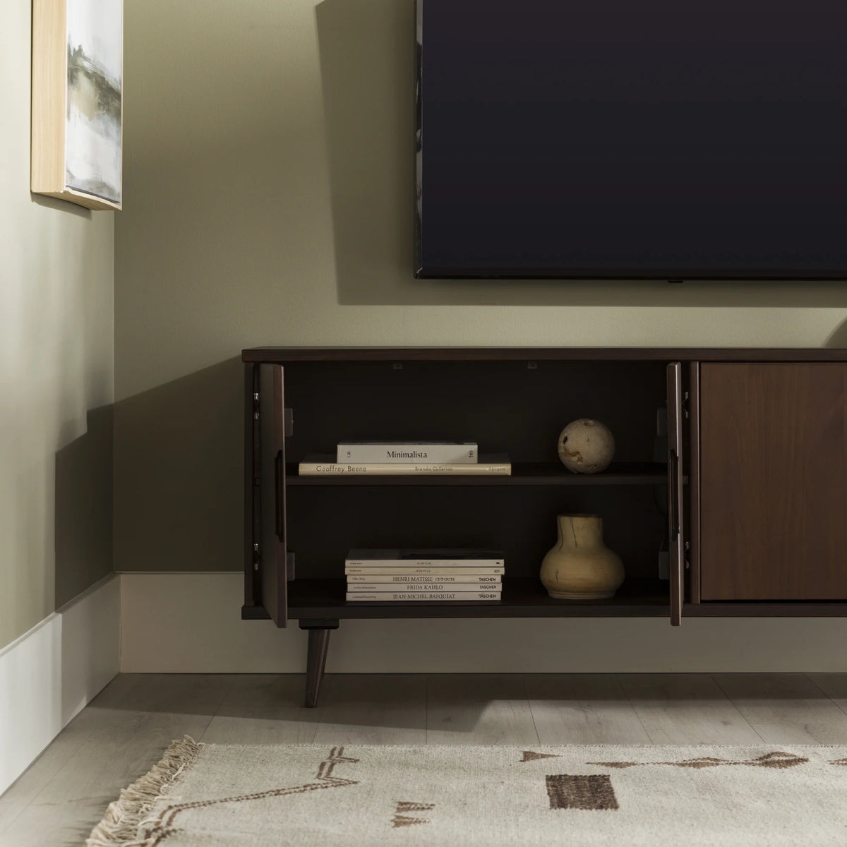 4-Door Walnut TV Stand D690864