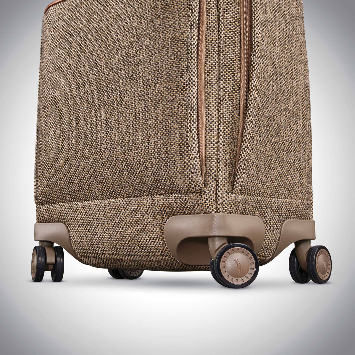 Underseat Carry on Spinner Q305222