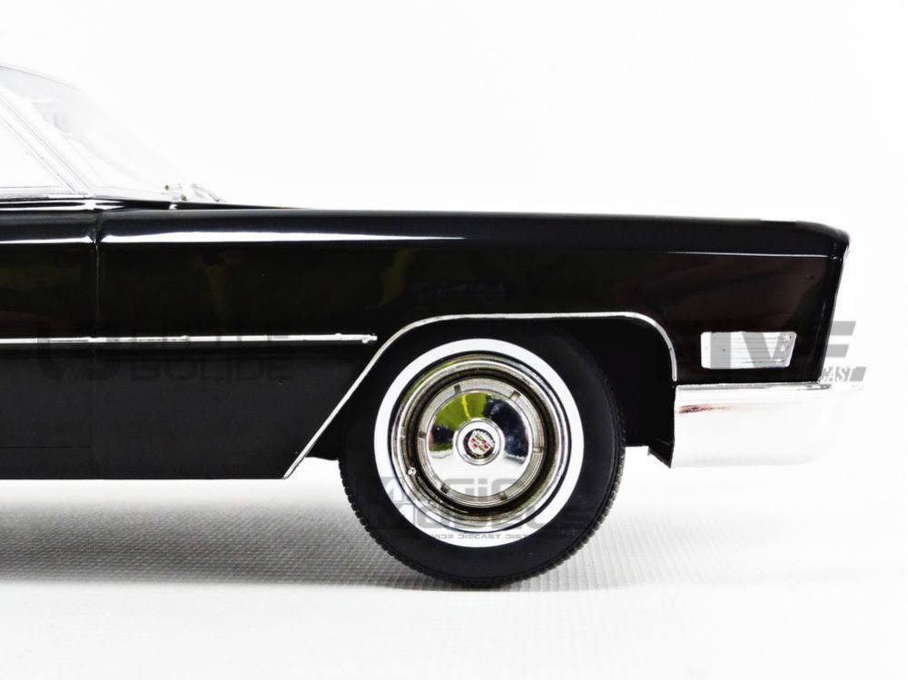 1/18 Cadillac DeVille Convertible 1967 B450