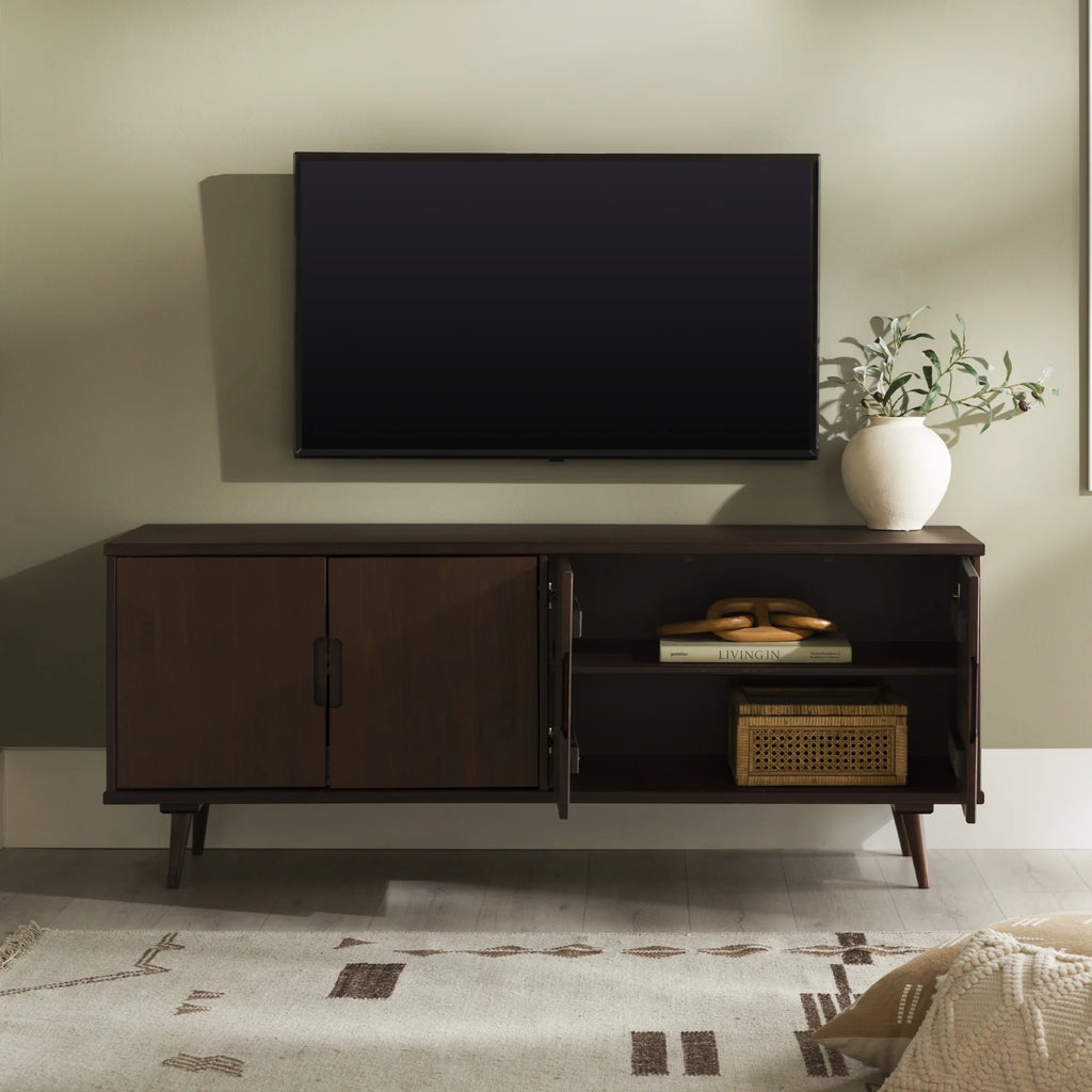 4-Door Walnut TV Stand D690864