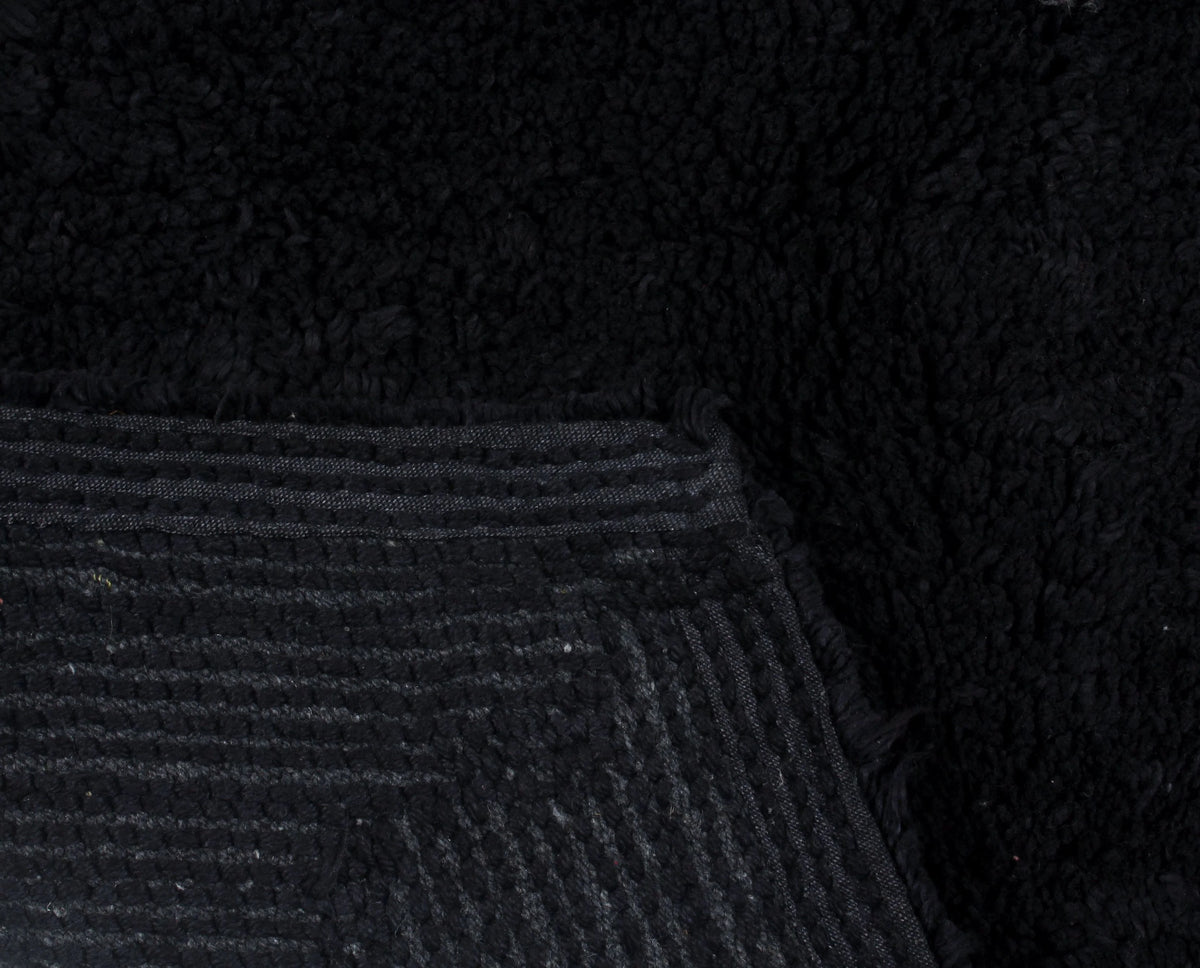100% Cotton Tufted Non-Slip Bath Rug, 21"x34" Black N493