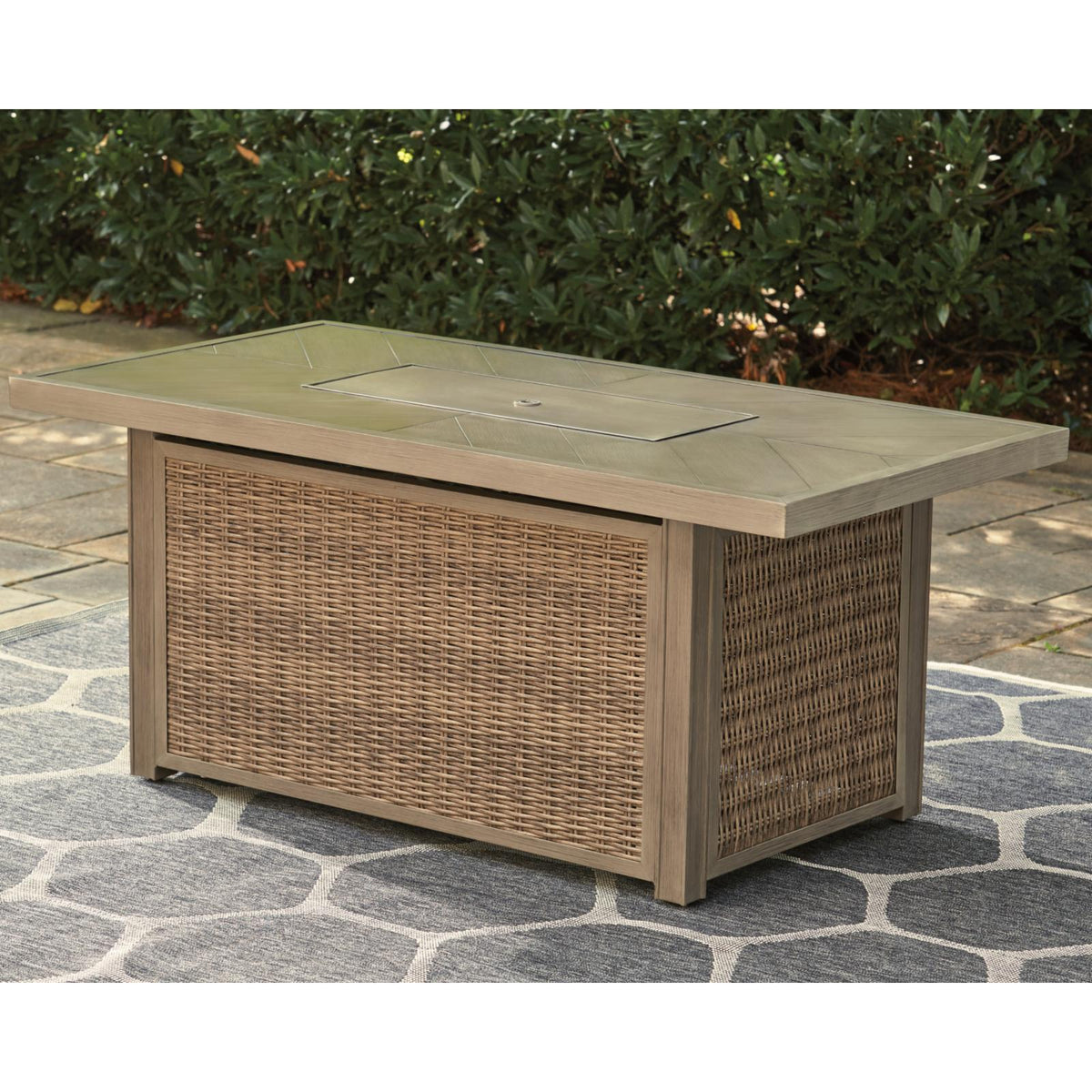 Rectangular Fire Pit Table in Beige C384624
