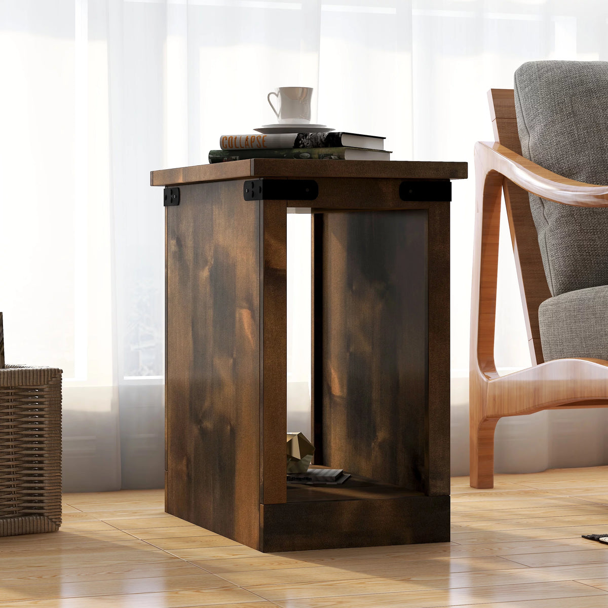 14 inch Chairside Table U36313