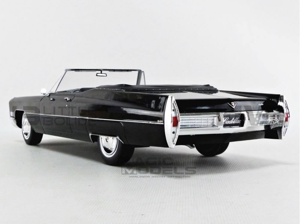 1/18 Cadillac DeVille Convertible 1967 B450