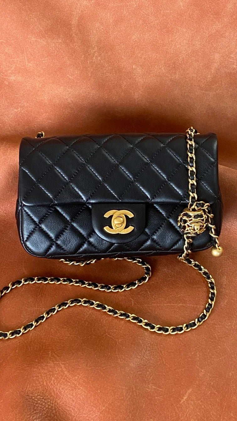 Black Mini Flap Bag M3172