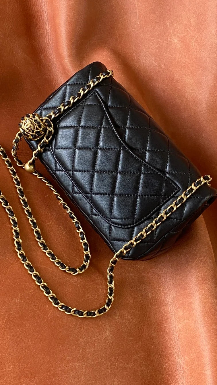 Black Mini Flap Bag M3172