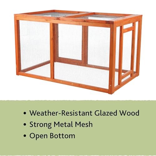 Chicken Outdoor Run with Mesh-Covered Top Y206