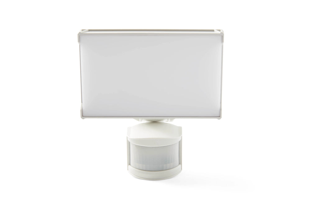 Solar Three Head LED Motion Sensing Security Flood Light, White, 2000 Lumen U90562