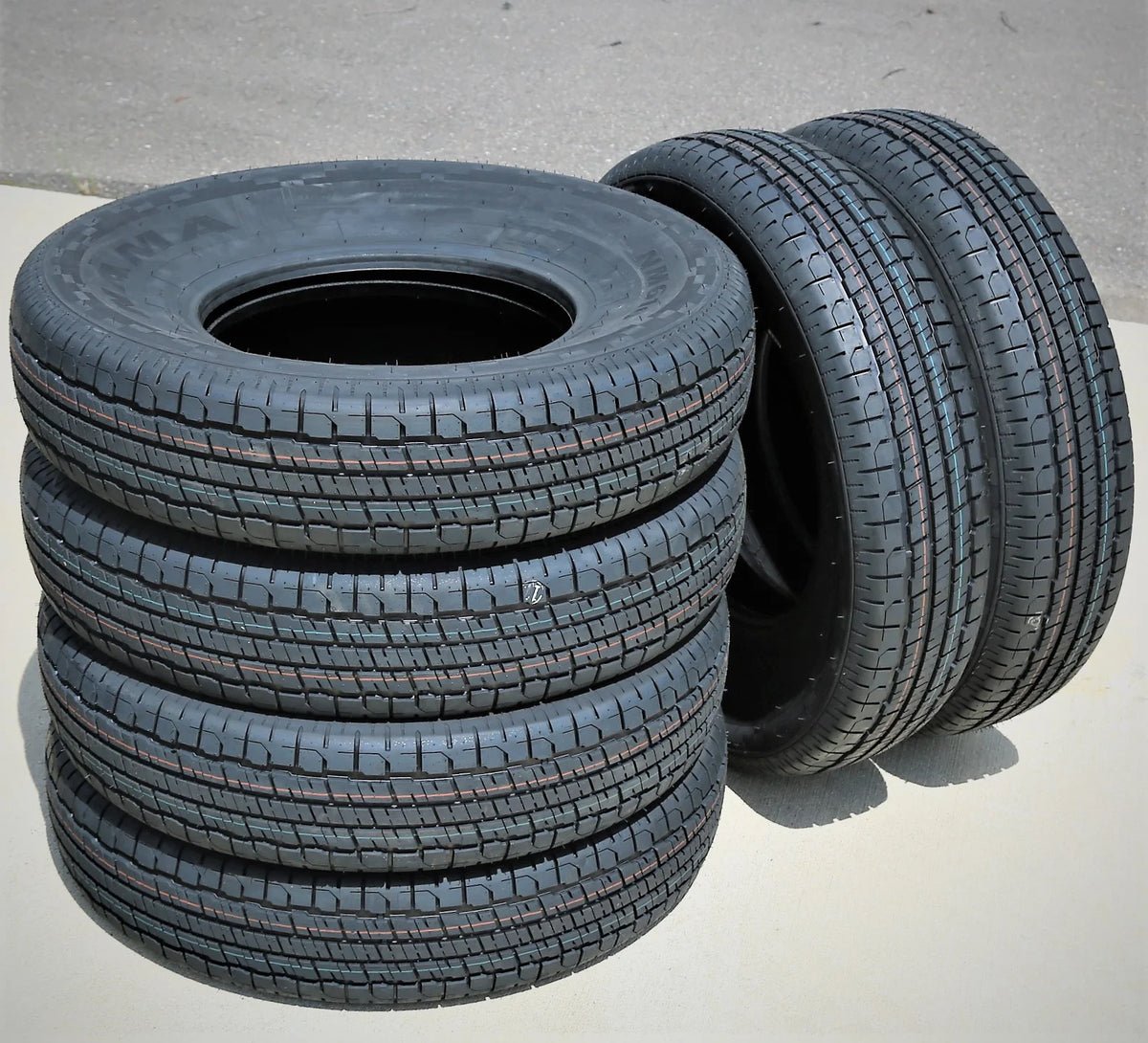 Semi-Steel ST 205/75R14 Load D 8 Ply Trailer Tire G265