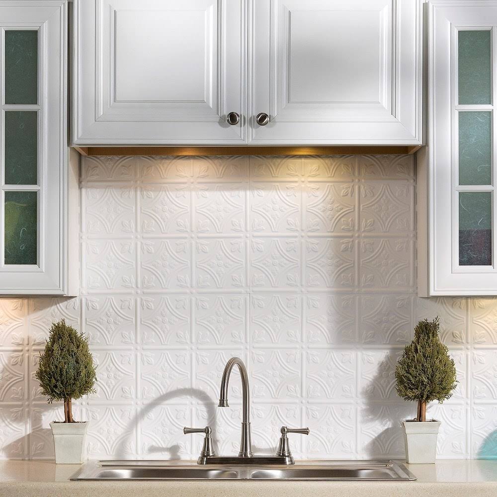 Gloss White Backsplash Kit C354